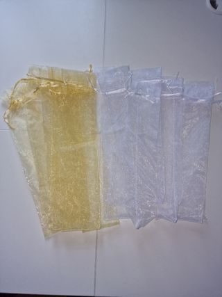 19 Abanicos blancos de madera y tela
