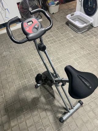 Bicicleta estática plegable