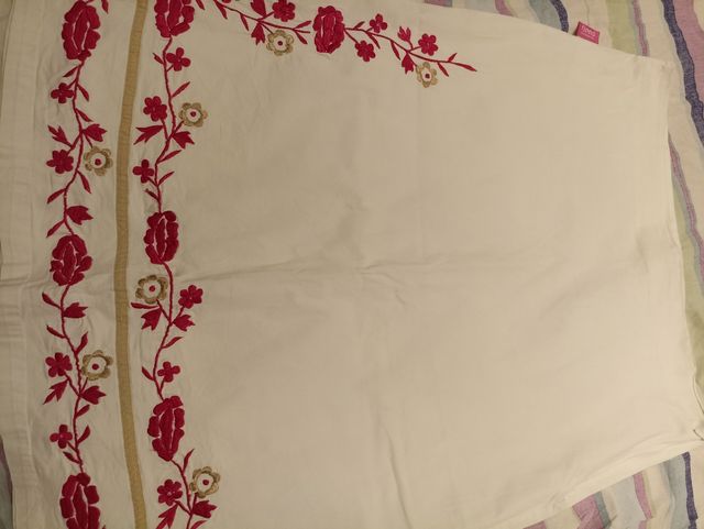 Falda bordada Flamenca - Blanca y rosa