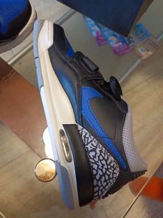 Zapatillas Nike Air Jordan - Azul y Negro