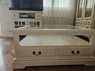Precio negociable  Mesa centro blanca madera pino