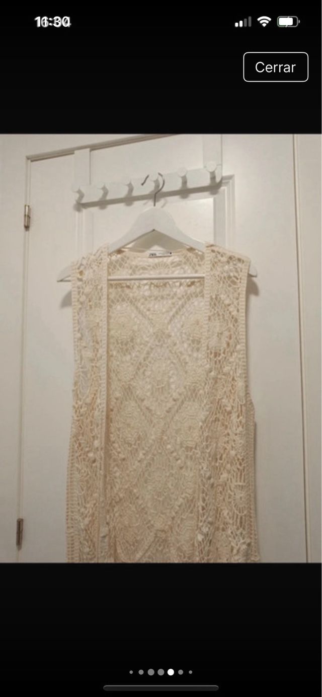 Chaleco largo beige Zara