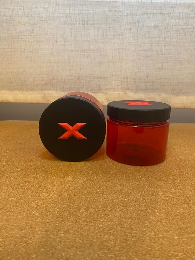 Botes de plástico redondos