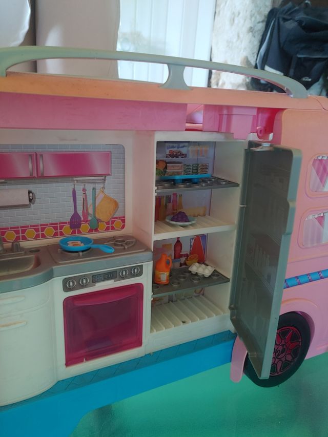 Autocaravana Barbie Rosa