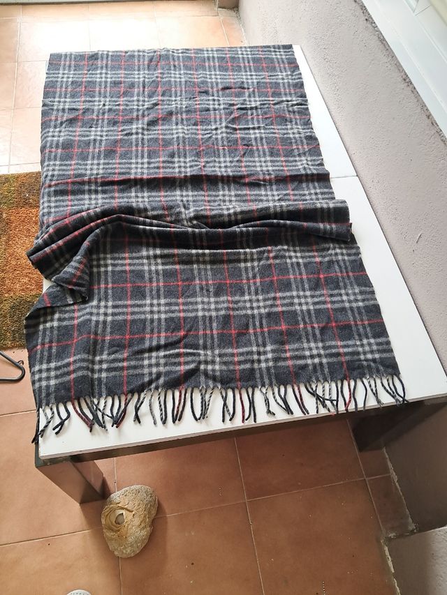 Manton Burberrys clásico gris-rojo