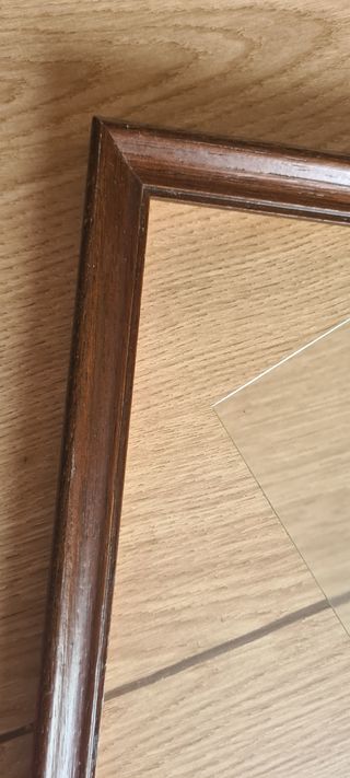 Marco madera marrón con cristal