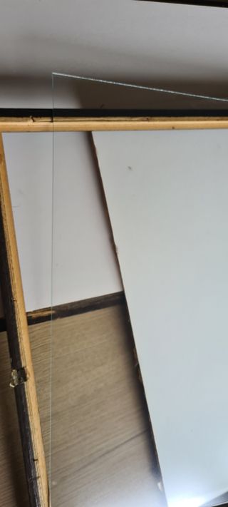 Marco madera marrón con cristal