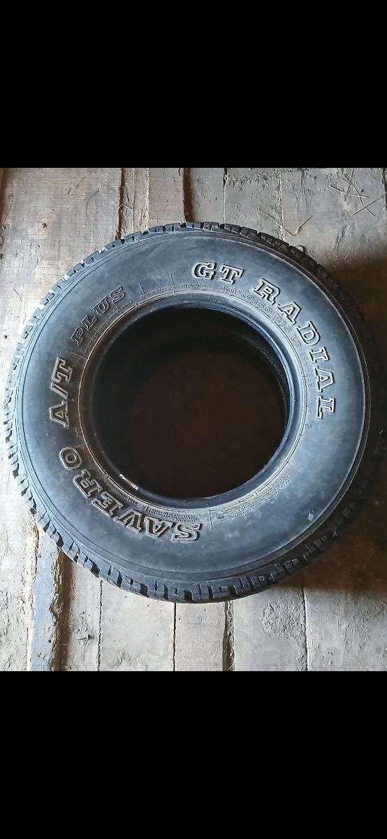 Neumáticos todoterreno GT Radial AT al 90% de vida