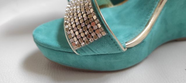 Sandalias plataforma turquesa