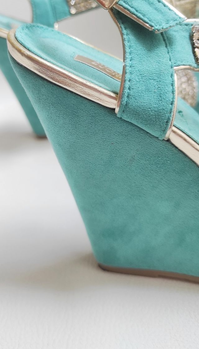 Sandalias plataforma turquesa