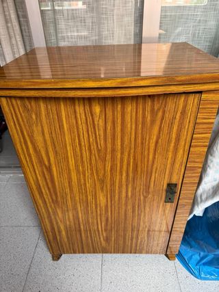 Máquina de coser SINGER antigua de 1920