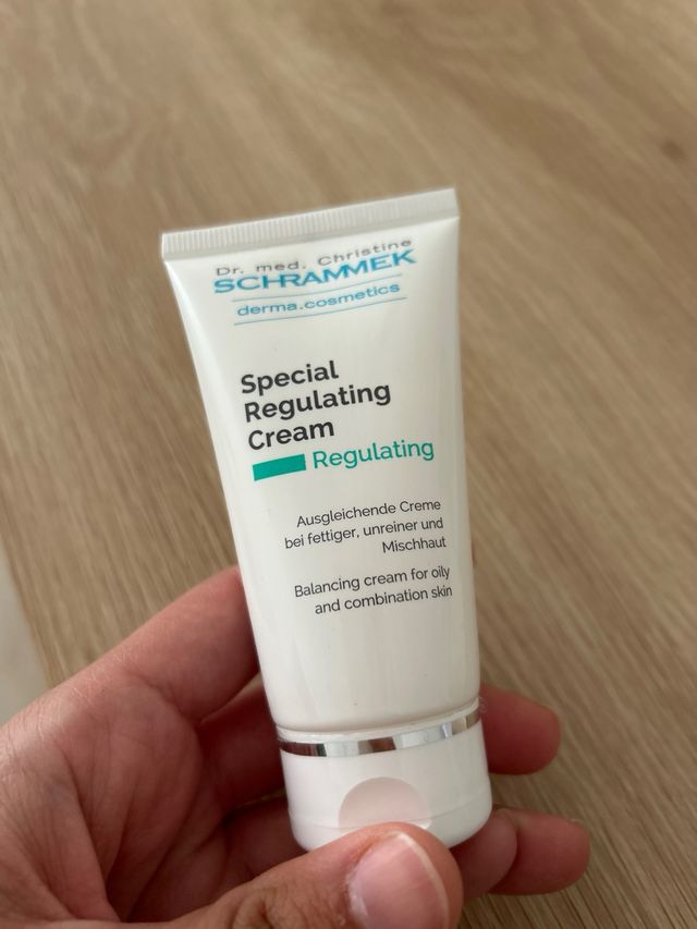 Crema Reguladora Schrammek - Piel grasa