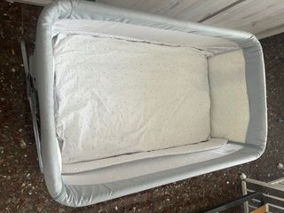 Minicuna colecho bebé