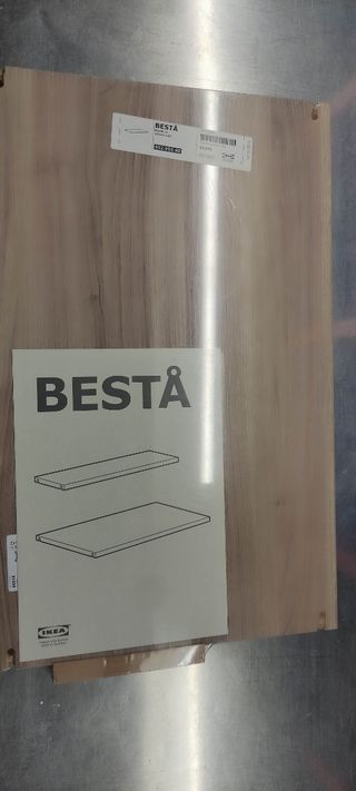 Estantería BESTÅ IKEA - marrón