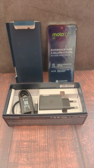 Smartphone Motorola Moto G82 5G blanco | 6/128 GB