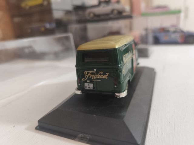 Renault Estafette Freixenet - Coche escala