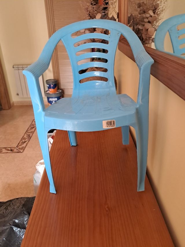 Silla infantil plástico azul