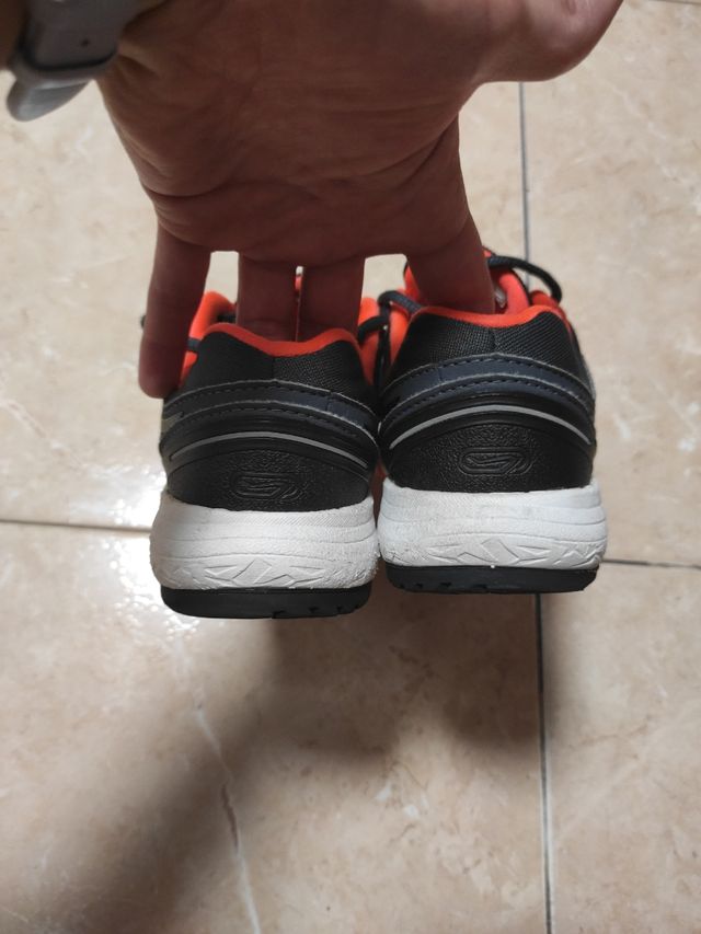 Zapatillas running Kalenji niño