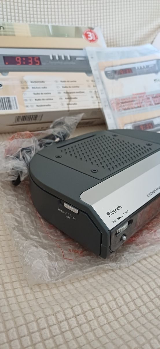 Radio da Cucina Bench - Orologio