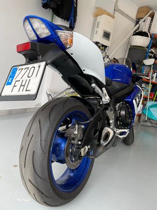 Suzuki GSX-R 600 K7 28000km