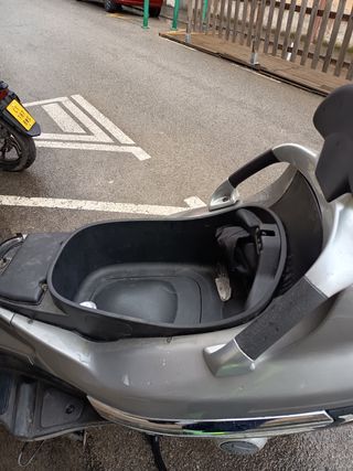 Scooter Piaggio X Evo 125cc