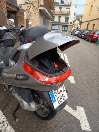 Scooter Piaggio X Evo 125cc