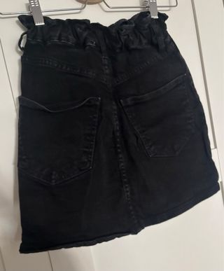 Minifalda negra denim