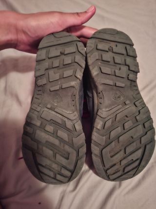 Bota trekking Quechua niña