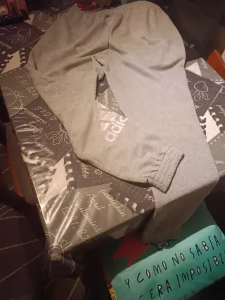 Chándal Adidas Gris