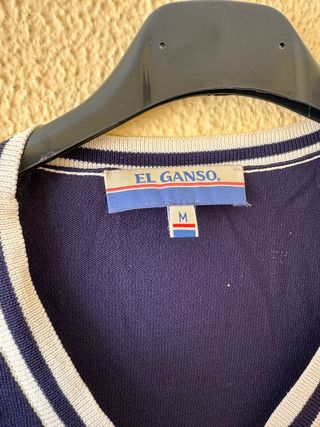 Rebeca El Ganso azul marino