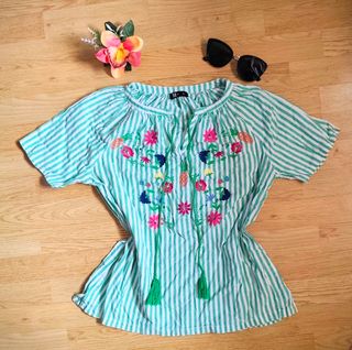 Camiseta - blusón tropical rayas verdes - Talla L