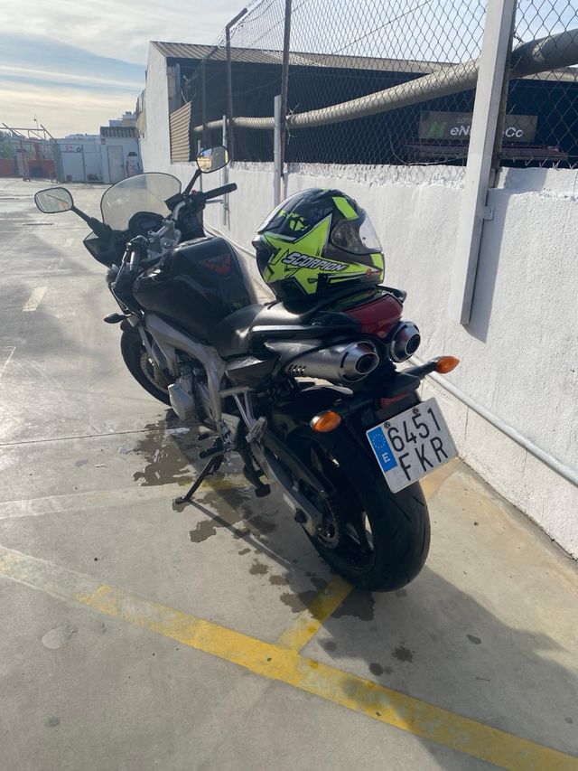 Yamaha Fazer 600 Negra - 50.000km