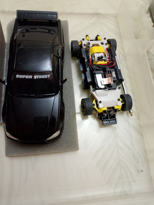 Coche teledirigido Super Street