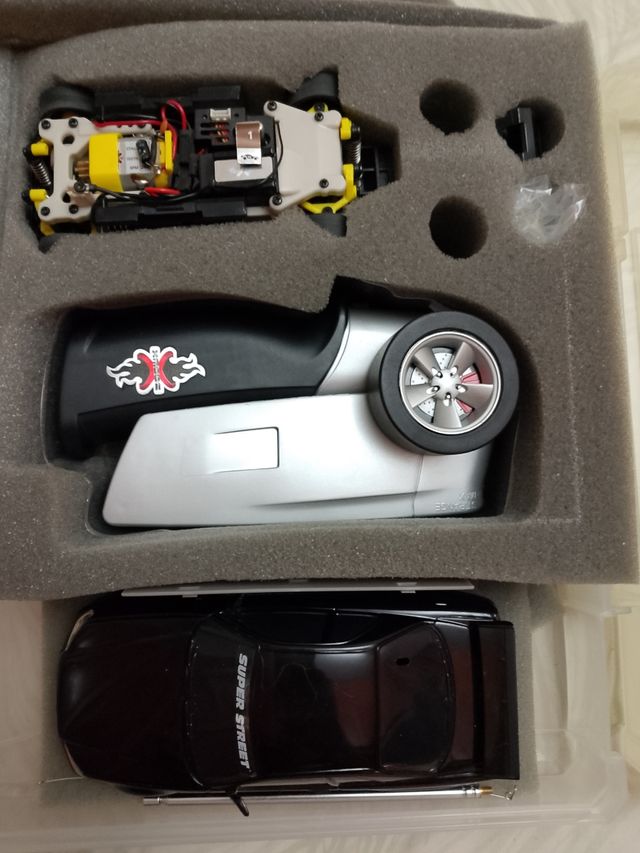 Coche teledirigido Super Street