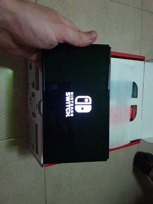 Nintendo Switch OLED - Azul/Rojo