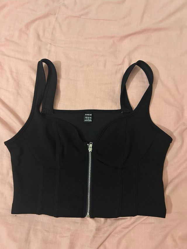 Top negro SHEIN talla S