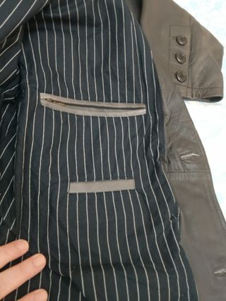 Chaqueta negra piel