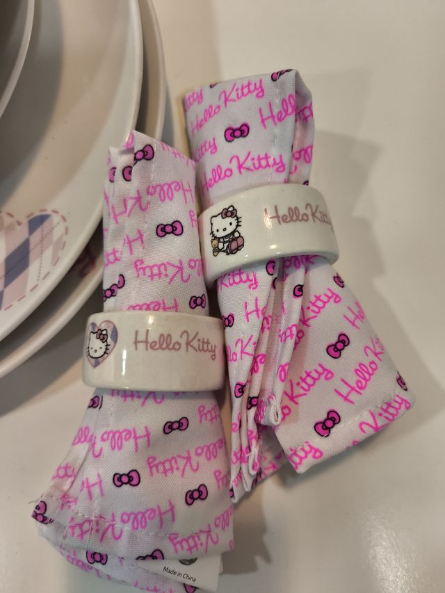 Juego platos Hello Kitty - Porcelana