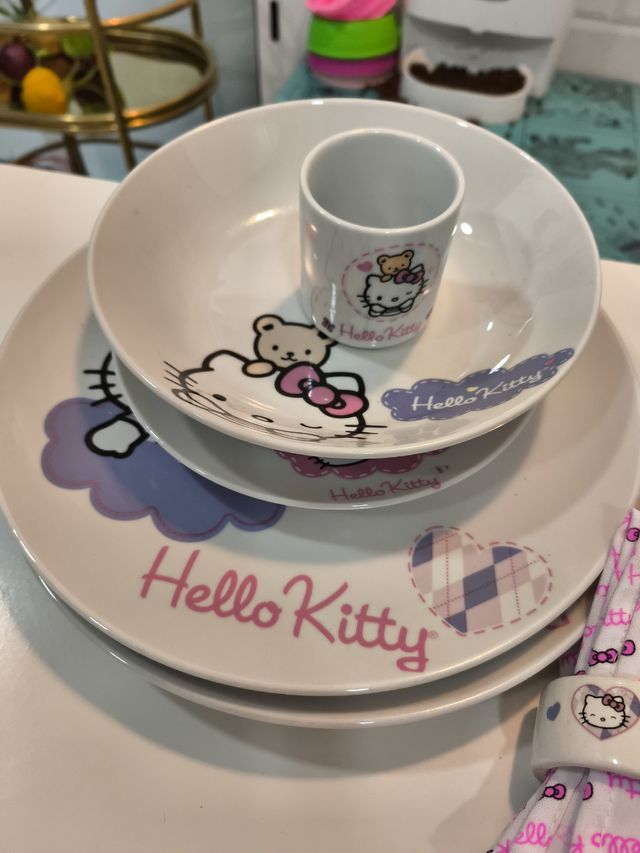 Juego platos Hello Kitty - Porcelana