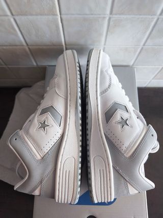 Converse Weapon OX 42,5 Blanco y Gris