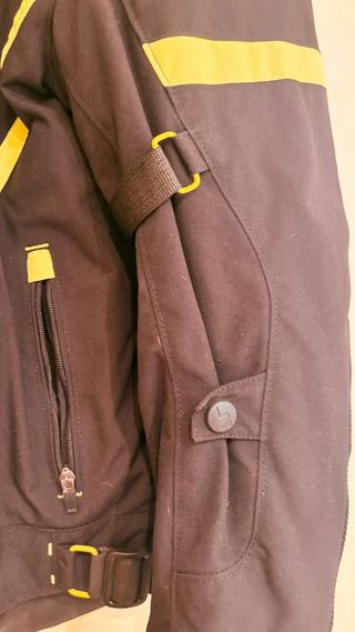 Casco moto Unik amarillo-negro + chaqueta