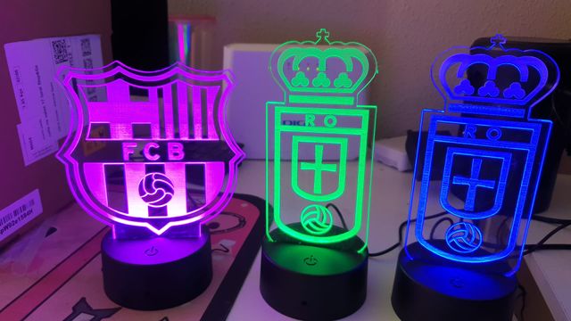 LAMPARA LUZ LED DE EQUIPOS DE FUTBOL O PERSONALIZA