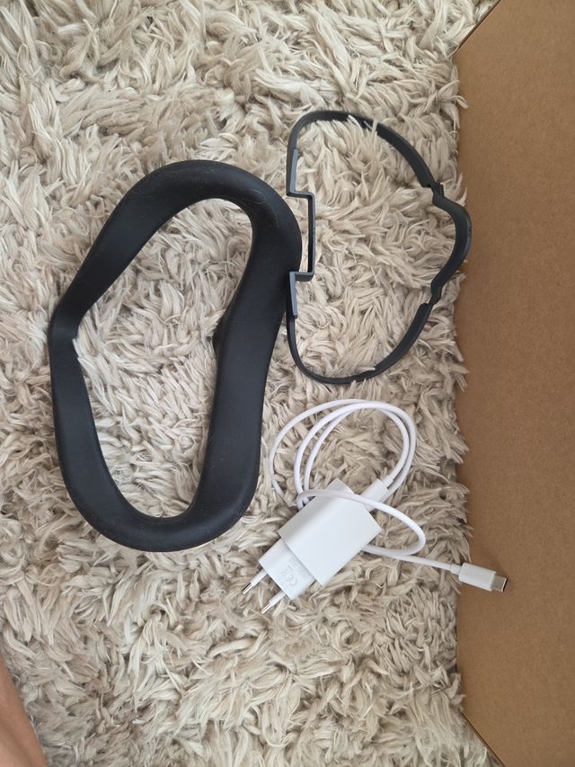 Meta Quest 2 - 128 GB - VR Headset