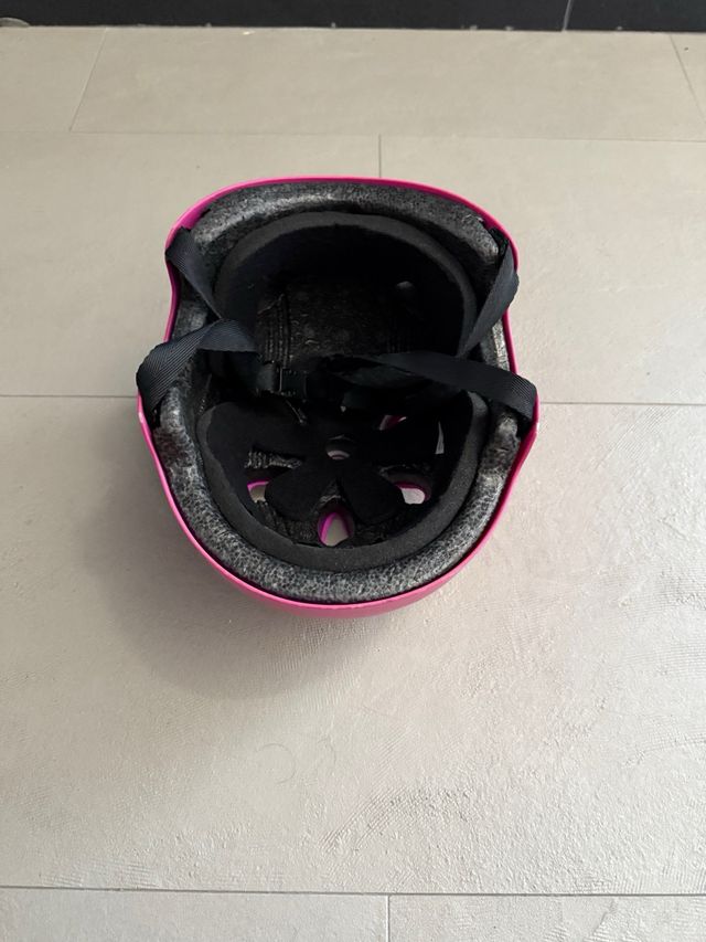 Kit patinaje: Patines, casco, conos y mochila