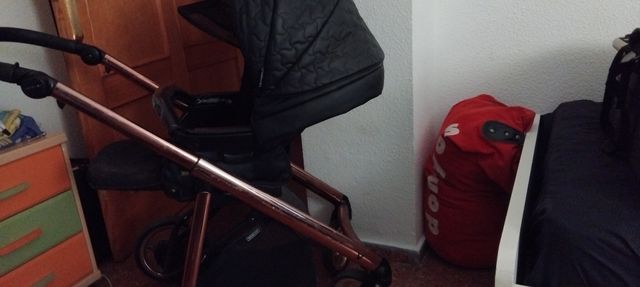 Bebecar: Carro Bebé Cuir