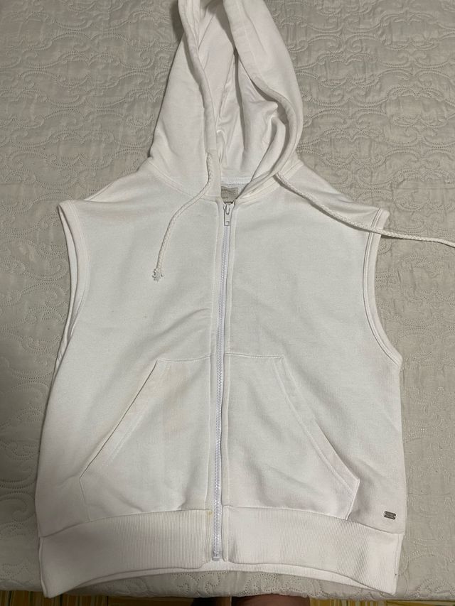 Chaqueta blanca Pull&Bear M