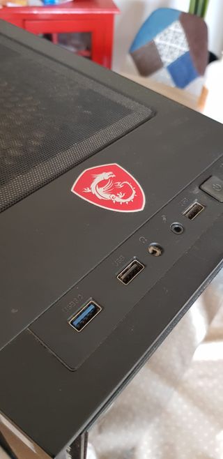 PC Gamer - Intel i5 8600K, GTX 1060 6GB, 16 GB Ram