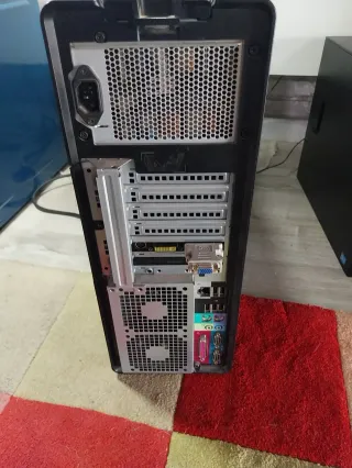 Dell Precision 490 - Servidor