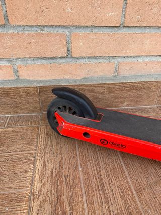 Scooter/Patinete de Trucos Rojo Oxelo