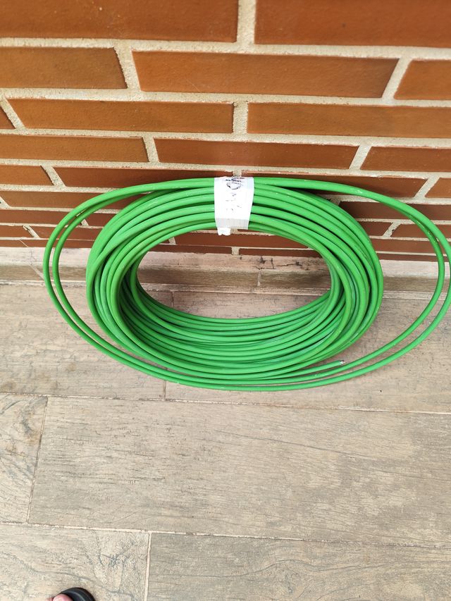 Cable 3x1,5 apantallado - 40mts manguera